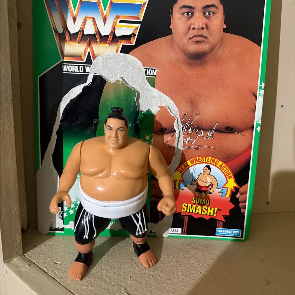 Wwf wwe Hasbro green cards series 11 wrestling figure vtg Yokozuna